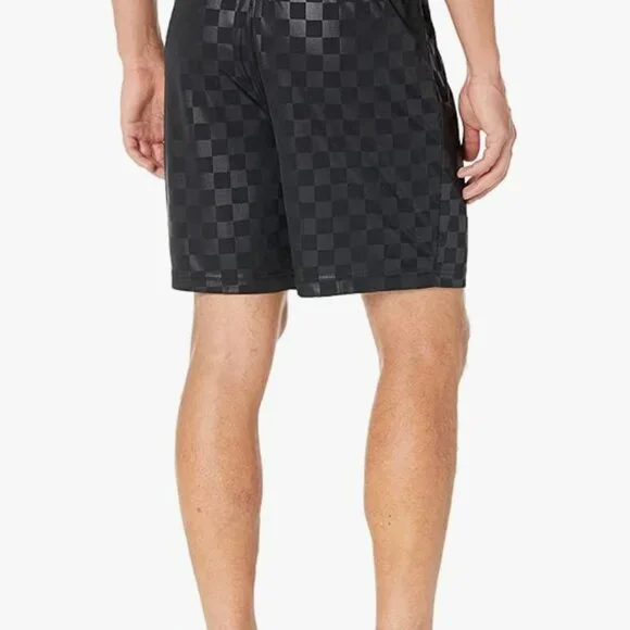 Umbro Checkered Drawstring Shorts - 7" inseam - Picture 8 of 8
